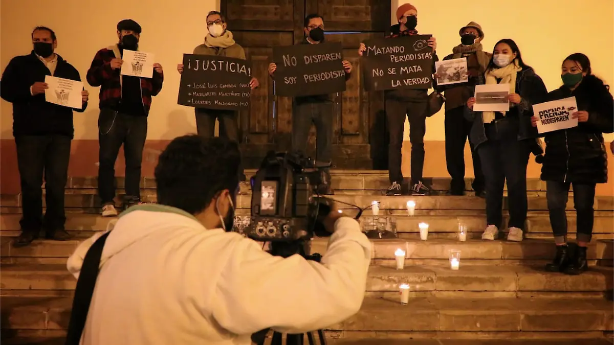 Eurodiputados piden a autoridades mexicanas terminar con mensajes contra la prensa